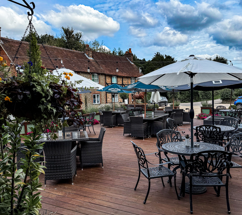 The Squirrel Inn garden and countryside setting